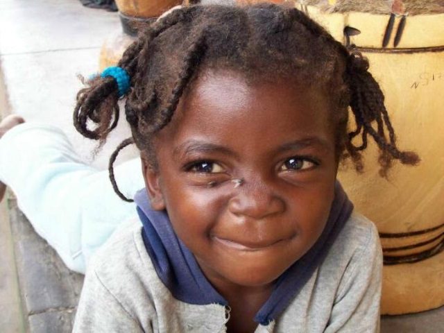 Projekt Rundu Kind glücklich 1