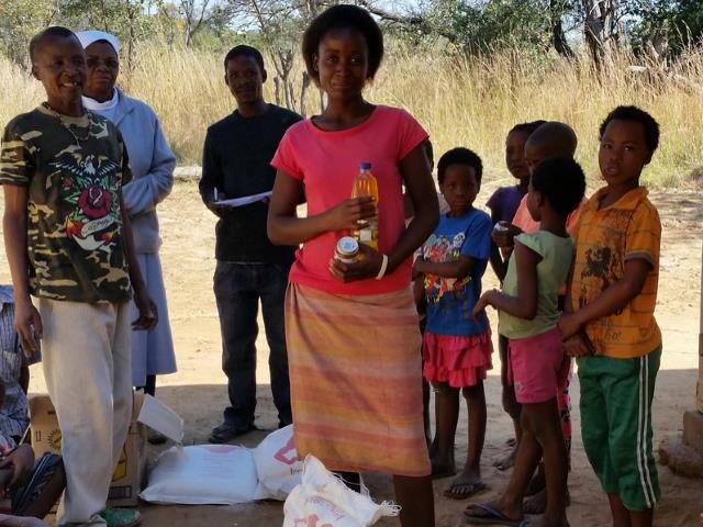 Sonderhilfe Dürrekatastrophe Namibia - Dürre Hilfe Frau 1